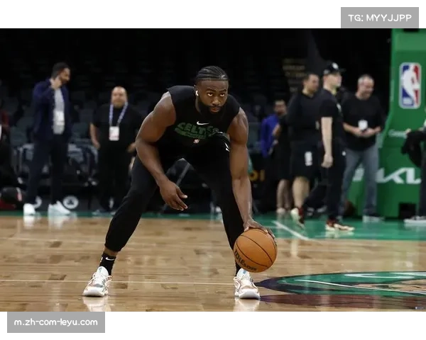 杰伦布朗打出MVP级别表现 场均28.8分助绿军稳居东部第二